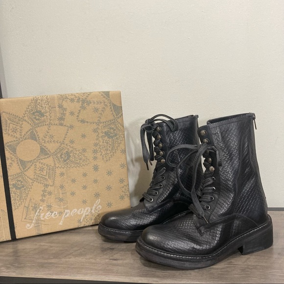 Free People Shoes - Free People Santa Fe Lace-up Boots NWT